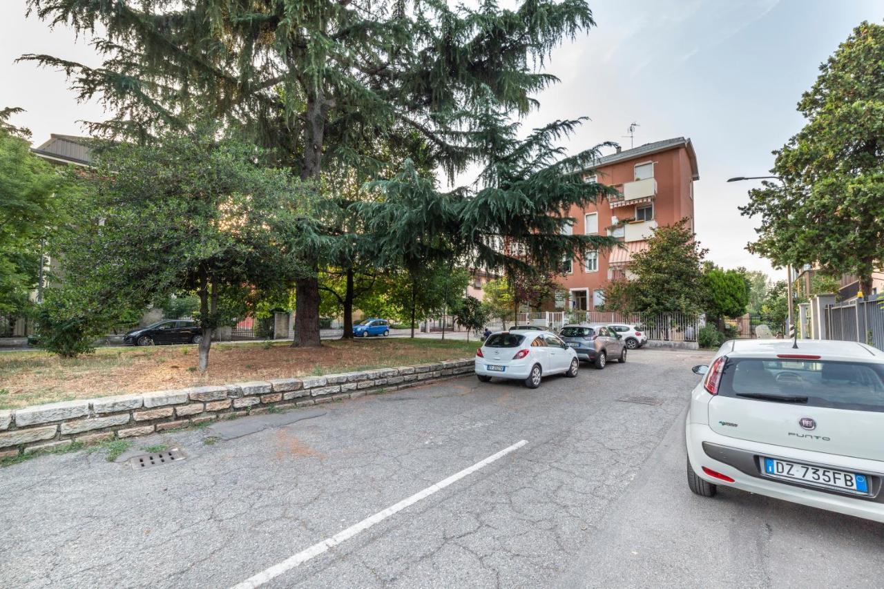 Apartament Precotto Comfortable Flat With Balcony Mediolan Zewnętrze zdjęcie